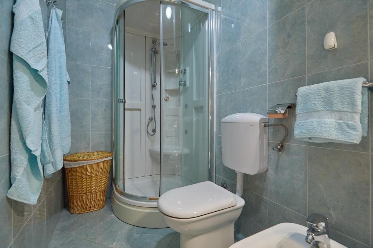 Apartman Ani Mlini Bagian luar foto